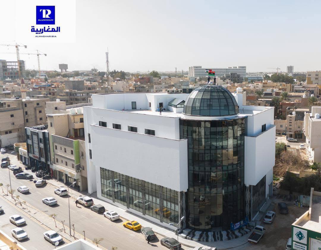 واجهات زجاجية